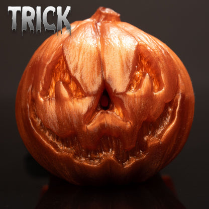 » Halloween Collectible Sleeve: Trick or Treat (100% off)